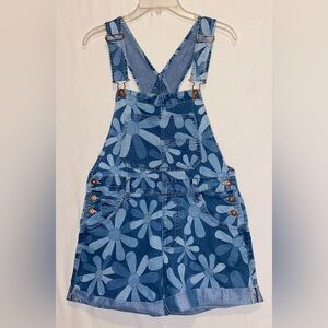 No Boundaries shorts overalls women’s